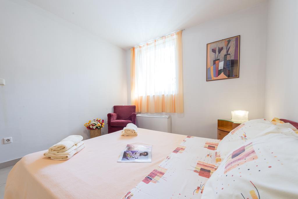Apartment Dora ซัฟทัท ภายนอก รูปภาพ