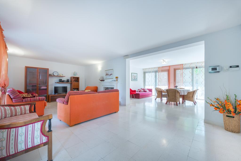 Apartment Dora ซัฟทัท ภายนอก รูปภาพ